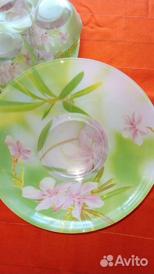 Набор столовой посуды на 6 персон