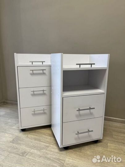 Тележка косметологическая педикюрная тележка тумба