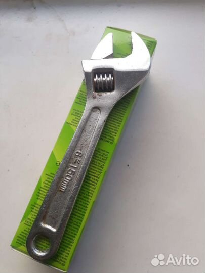 Разводной ключ