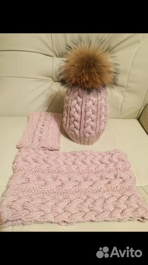 Вязаная шапка и снуд