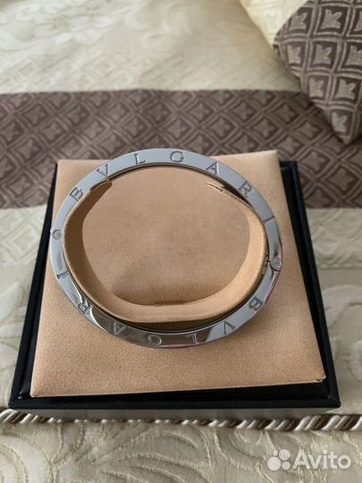 Золотой браслет bvlgari