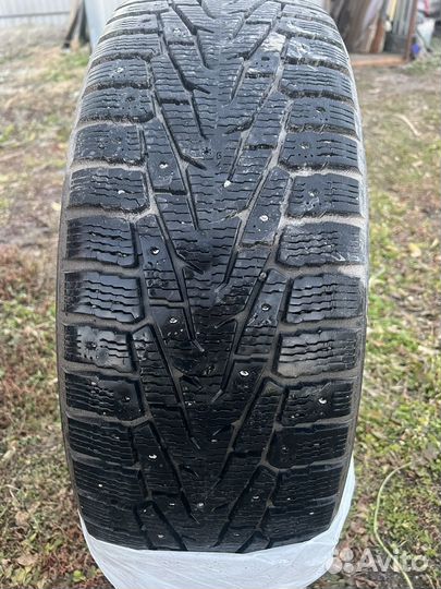 Nokian Tyres Hakkapeliitta 7 SUV 235/55 R19 105