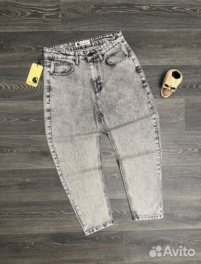 Джинсы бананки Carhartt