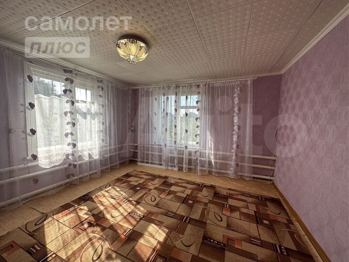 Дом 68 м² на участке 10,7 сот.