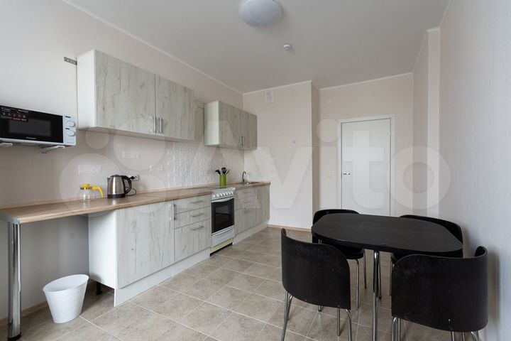 3-к. квартира, 81 м², 14/17 эт.