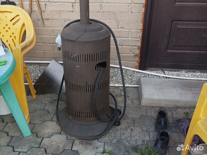 Уличный газовый обогреватель