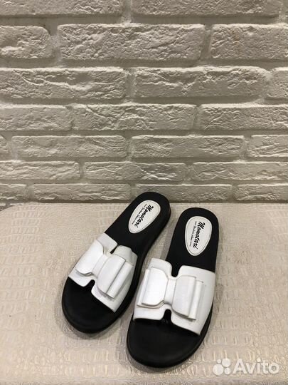 Шлепанцы женские 39 размер