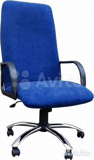 Офисное кресло