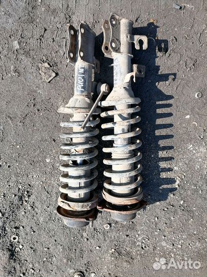 Стойка передняя левая Киа Рио 1