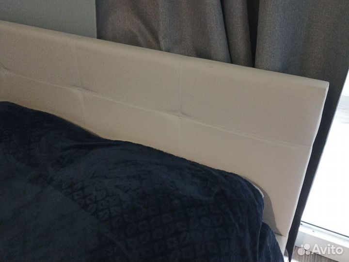 Кровать двухспальная Аскона с матрасом