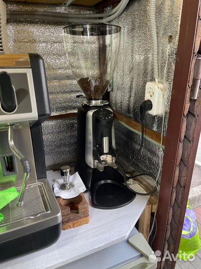 Кофемашинка nuova simonelli appia 1 GR