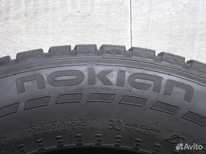 Nokian Tyres Hakkapeliitta 7 SUV 235/65 R17 108T