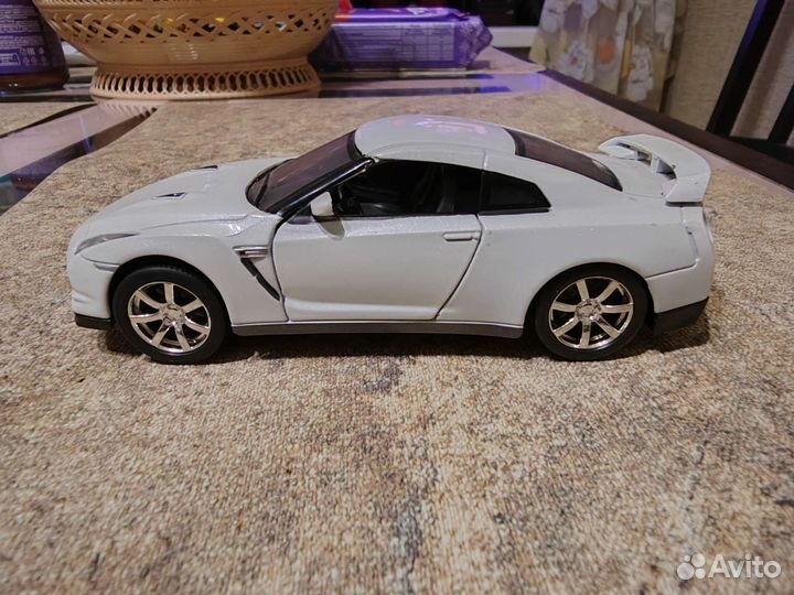 Nissan gtr