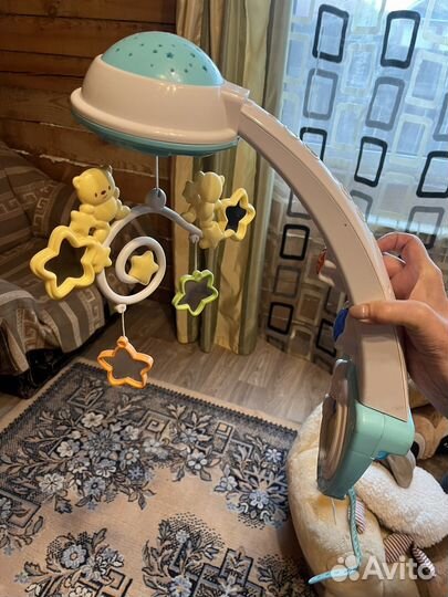 Музыкальный мобиль на кроватку