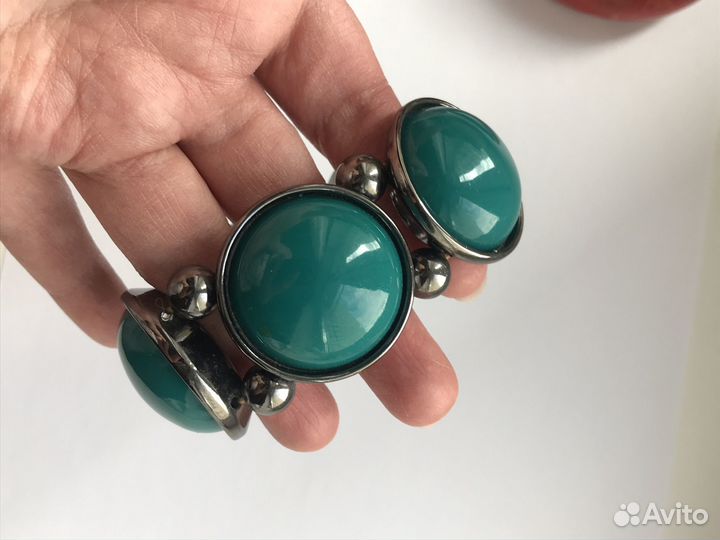 Браслеты разные