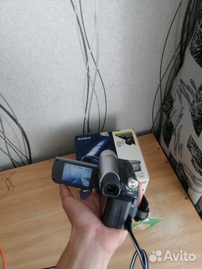 Кассетная камера sony dcr hc27e