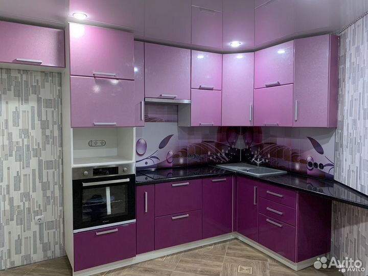 Кухня угловая на заказ