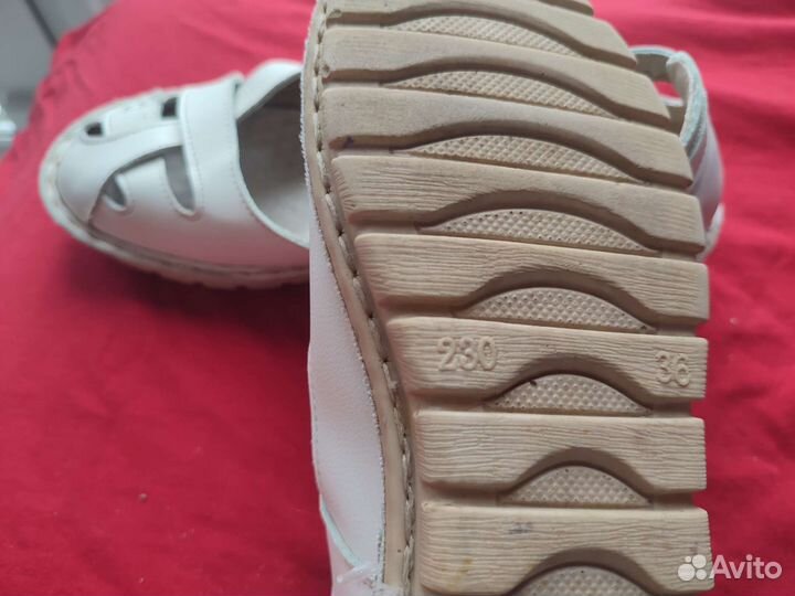 Босоножки 36