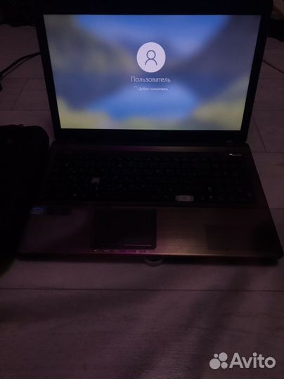 Ноутбук asus