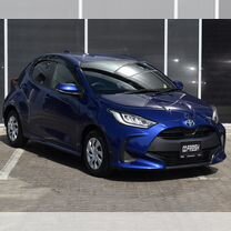 Toyota Yaris 1.0 CVT, 2020, 20 206 км, с пробегом, цена 1 670 000 руб.