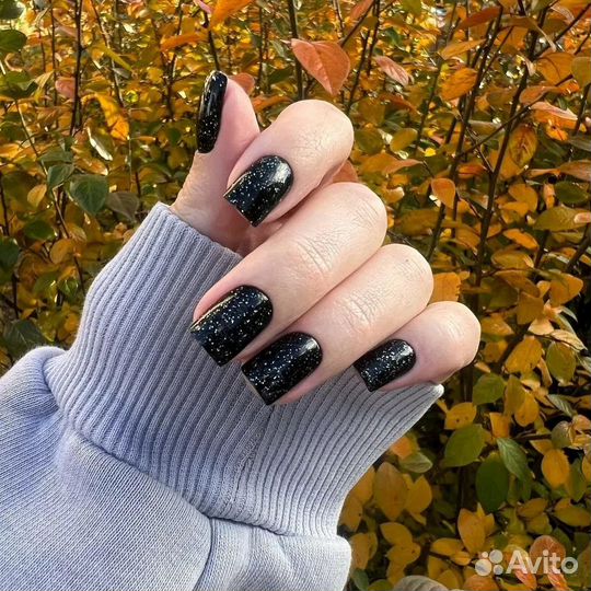 Маникюр педикюр