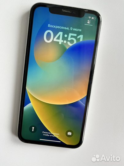 iPhone xr 64gb белый