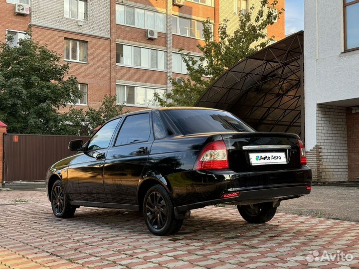LADA Priora 1.6 МТ, 2012, 200 000 км