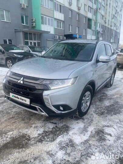 Mitsubishi Outlander 2.0 CVT, 2021, 31 000 км