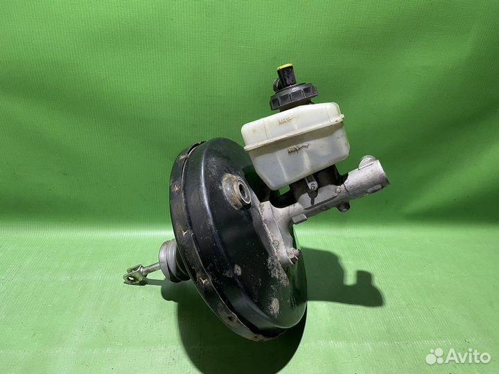 Вакуумный усилитель тормозов Renault Logan 2005-14