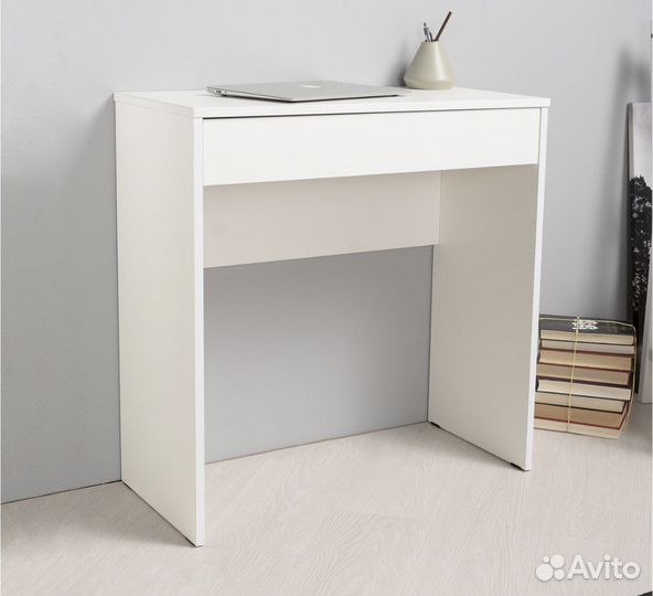 Компьютерный стол в стиле лофт