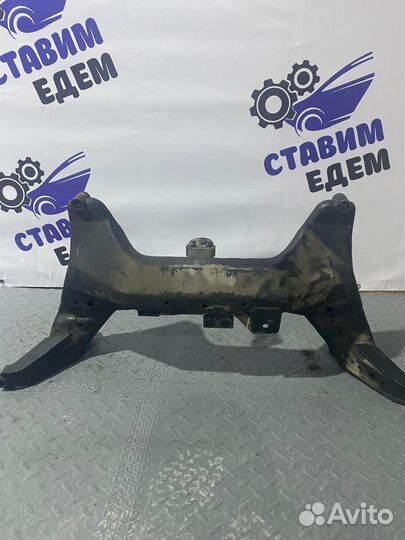 Подрамник передний Nissan Almera 2001-2012