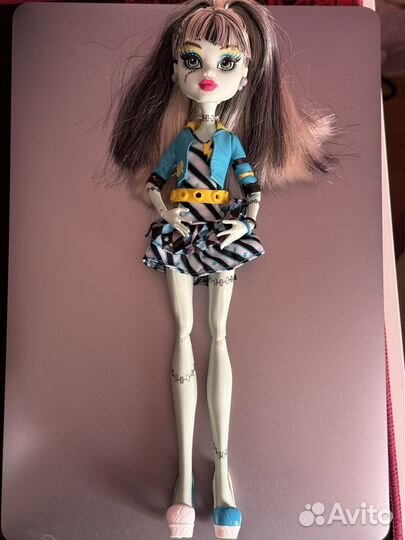 Monster high. Frankie Stein