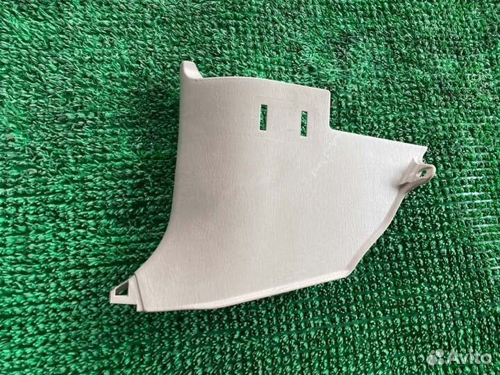 Обшивка стойки лев. Toyota Land cruiser, Lx470