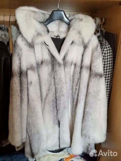 Шуба норковая с капюшоном 48-50