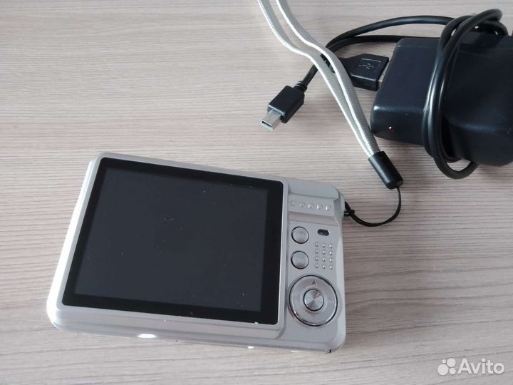 Фотоаппарат dexp