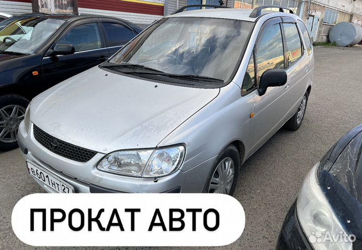 Toyota Corolla Spacio, 2000 аренда от чясу