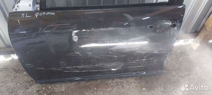 Дверь передняя левая на Volkswagen Phaeton