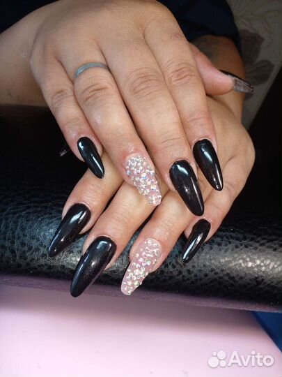 Наращивание ногтей