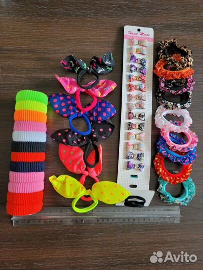 Резинки, заколки, ободки для волос в ассортименте