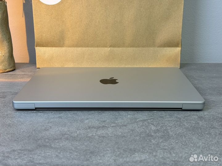 MacBook Pro 14 M1 16gb 1024gb 2021