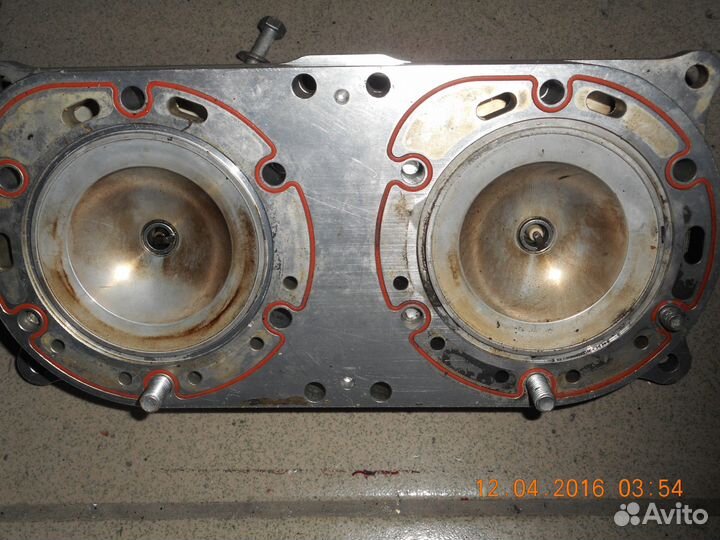 Голова гбц цилиндра гидроцикла yamaha GP800R riva