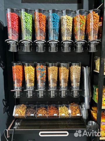 Стойка с гравитационными диспенсерами