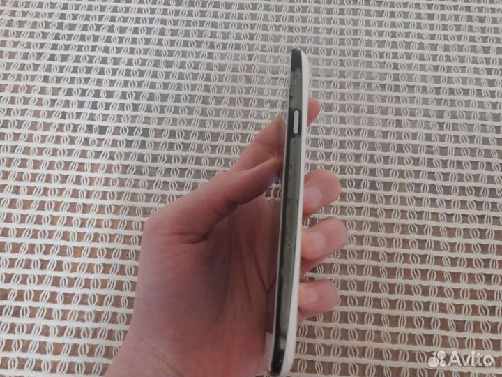 Телефон Samsung