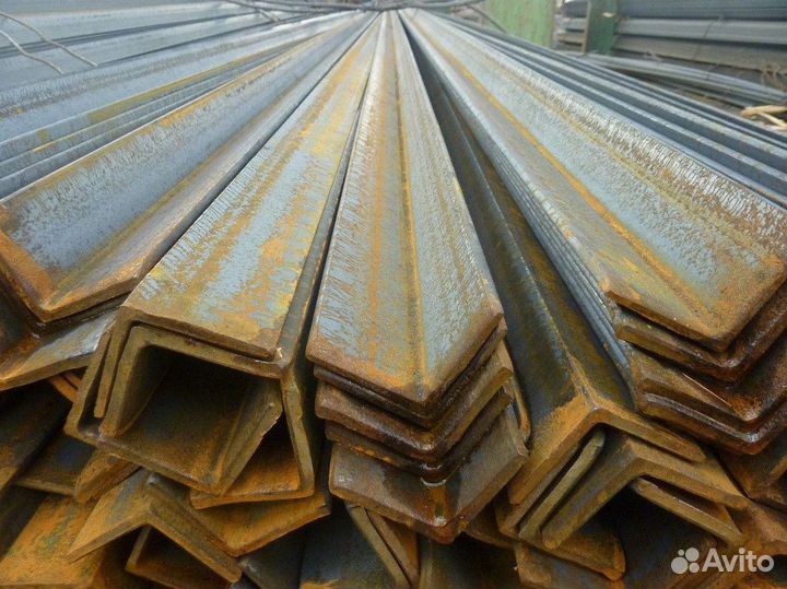 Уголок 100х7. Металлопрокат