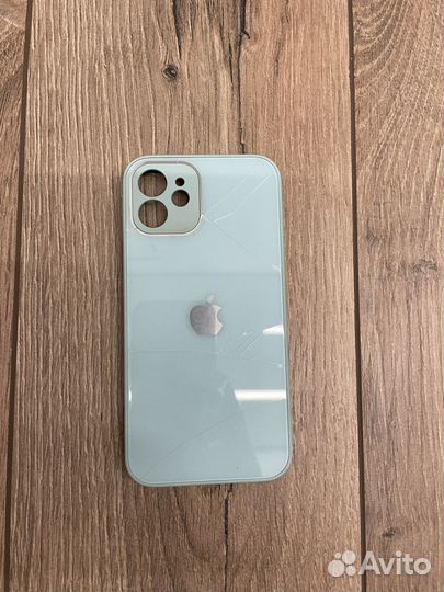 Телефон iPhone 12