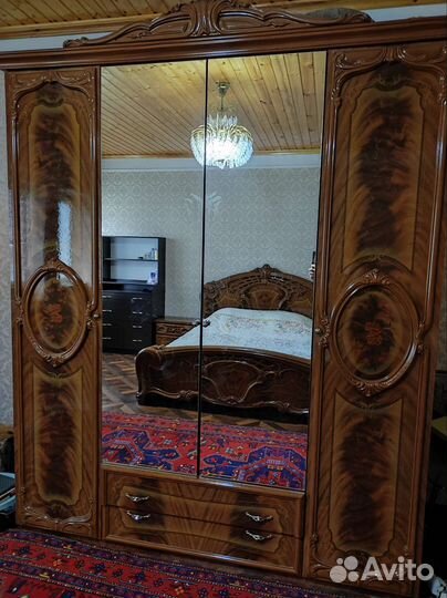 Спальный гарнитур бу