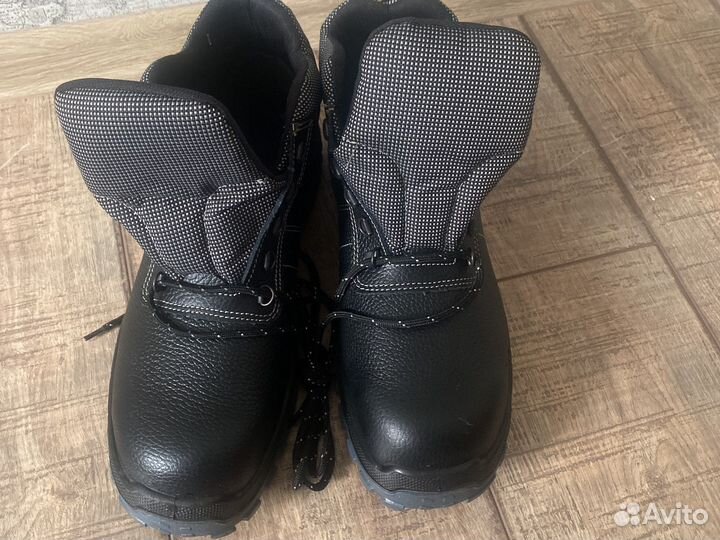 Ботинки рабочие мужские