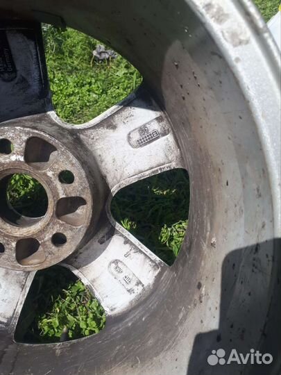 Литой диск r16 на vag