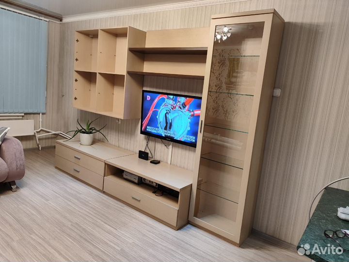 Стенка в гостиную