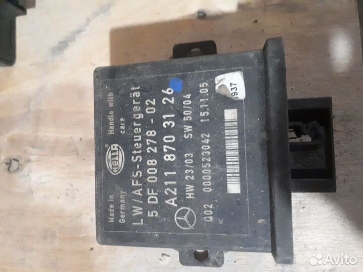 Блок управления фар A211 820 99 85 мерседес 211